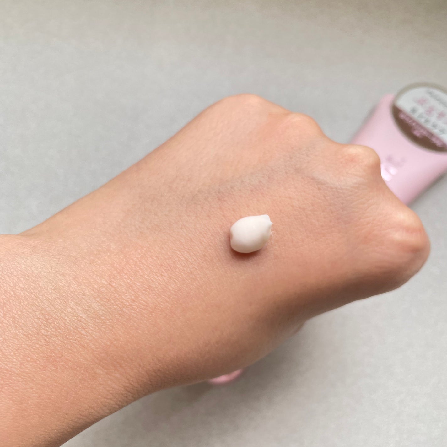 プルント モイストケア美容液ハンドクリーム/Purunt./ハンドクリームを使ったクチコミ(9枚目)