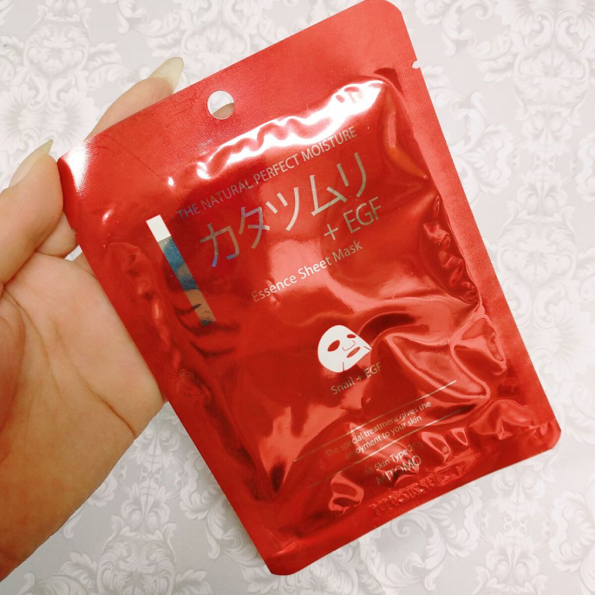 みこわりこのクチコミ「人気の2種類有効成分配合・カタツムリの粘液抽出物の主成分であるアラントインが水分保湿、肌荒れの.....」（1枚目）