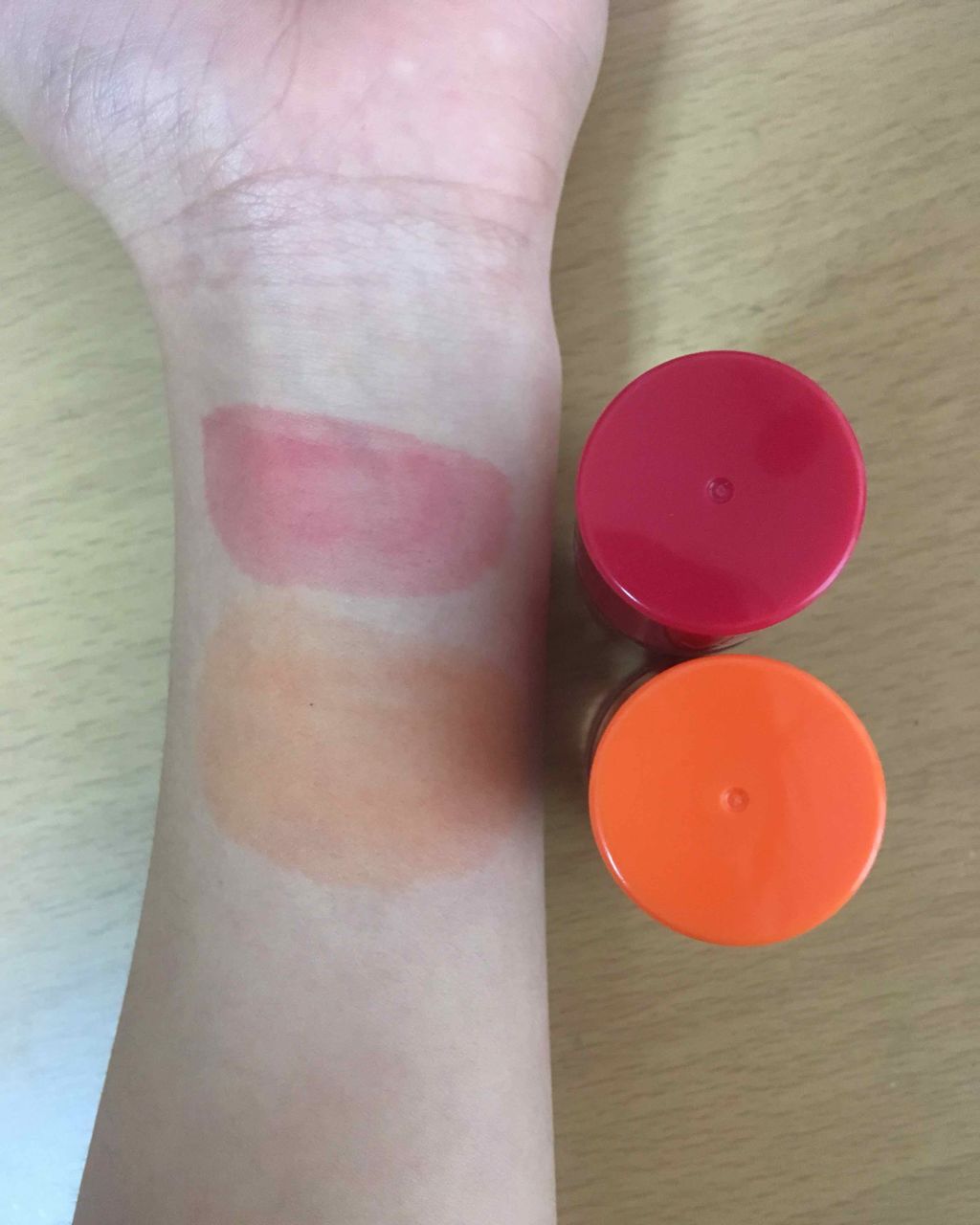 ウォーターティント/ETUDE/リップグロスを使ったクチコミ（2枚目）