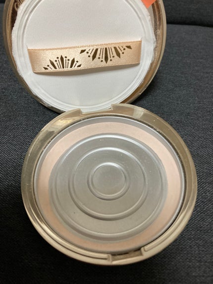 スノービューティー2023 薬用美白スキンケアパウダー/スノービューティー/プレストパウダーを使ったクチコミ(2枚目)