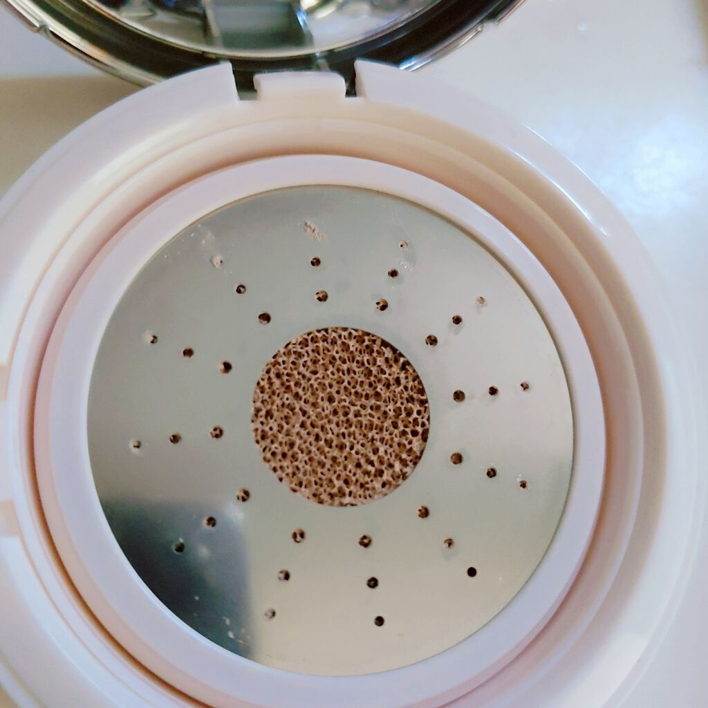 超スリムクッション/APRILSKIN/クッションファンデーションを使ったクチコミ（3枚目）