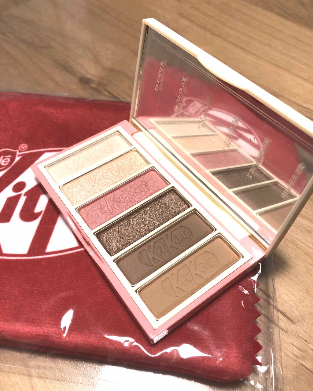 プレイカラーアイズ ミニ #キットカット ストロベリーティラミス/ETUDE/アイシャドウパレットを使ったクチコミ(1枚目)