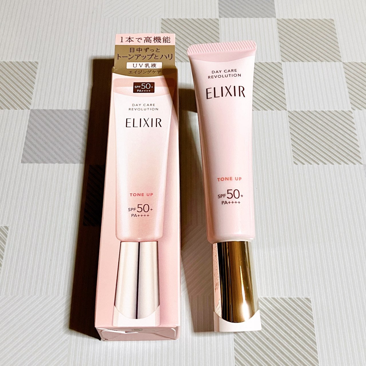 エリクシール デーケアレボリューション トーンアップ SP+ aa/エリクシール/化粧下地を使ったクチコミ(1枚目)