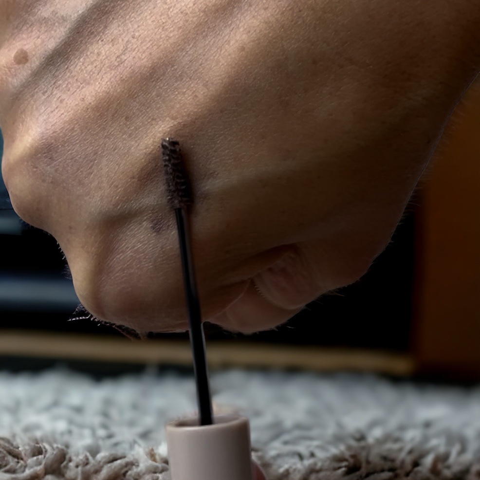 ラブ・ライナー シグネチャーフィットマスカラ ＭＭＣ２＜アイブロウ＞/ラブ・ライナー/眉マスカラを使ったクチコミ（2枚目）