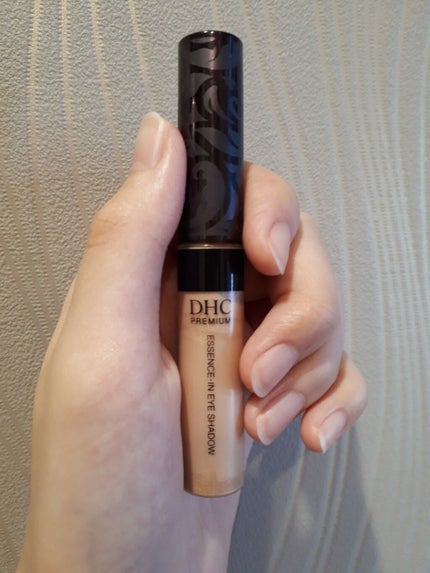 エッセンスイン アイシャドウ/DHC/リキッドアイシャドウを使ったクチコミ(1枚目)