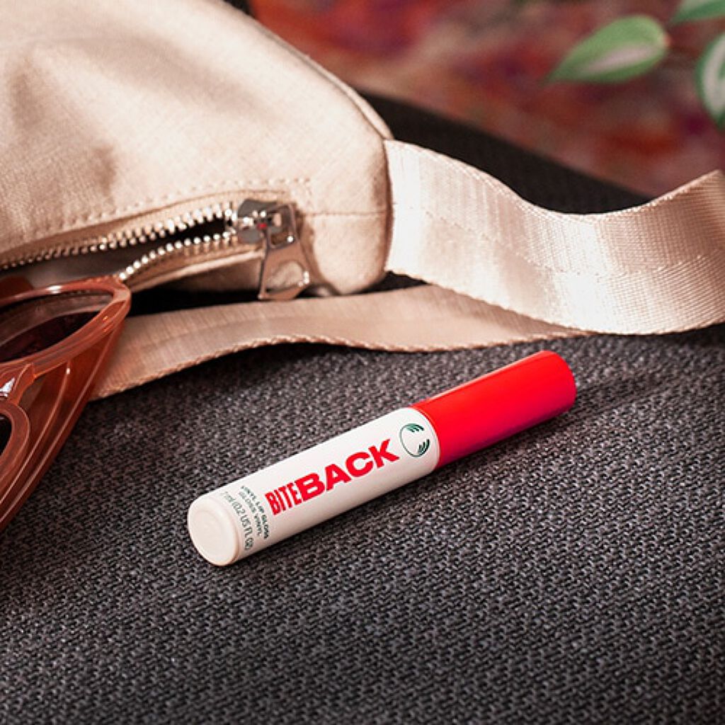 ビニールリップグロス エナジーコーラル THE BODY SHOP