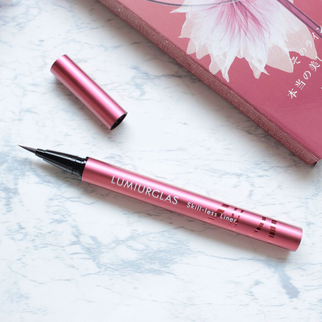 スキルレスライナー/LUMIURGLAS/リキッドアイライナーを使ったクチコミ（3枚目）