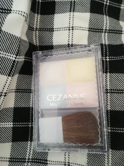ミックスカラーチーク/CEZANNE/パウダーチークを使ったクチコミ(1枚目)