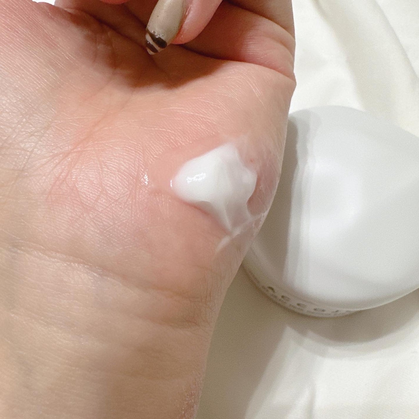 バイタル イン ジェジュ タイム リペア アイクリーム/ACCOJE/アイケア・アイクリームを使ったクチコミ(5枚目)