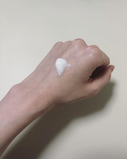 ザ ボディ ぬれた肌に使うボディ乳液 エアリーブーケの香り/ビオレu/ボディミルクを使ったクチコミ(4枚目)