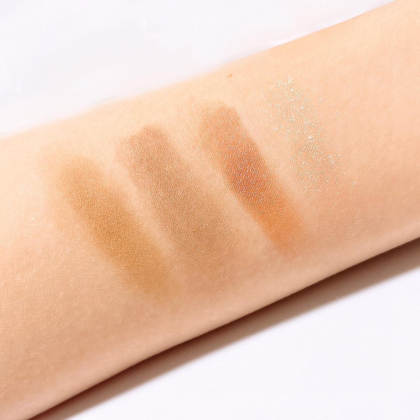 LENA on LIPS 「.レブロンさまからいただきました🍁▷REVLON/レブロンダズ..」(5枚目)