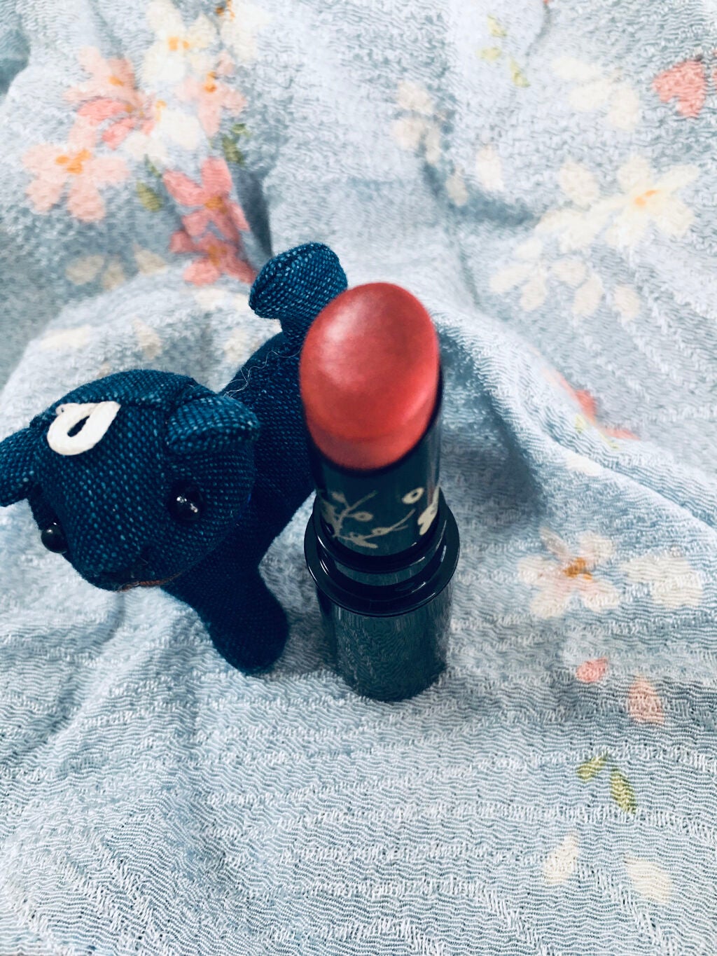 艶紅/草花木果/口紅を使ったクチコミ(2枚目)