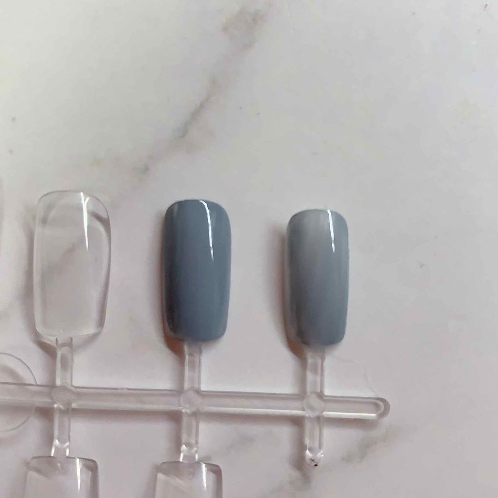 スピーディ フィニッシュ N/リンメル ロンドン/マニキュアを使ったクチコミ（2枚目）