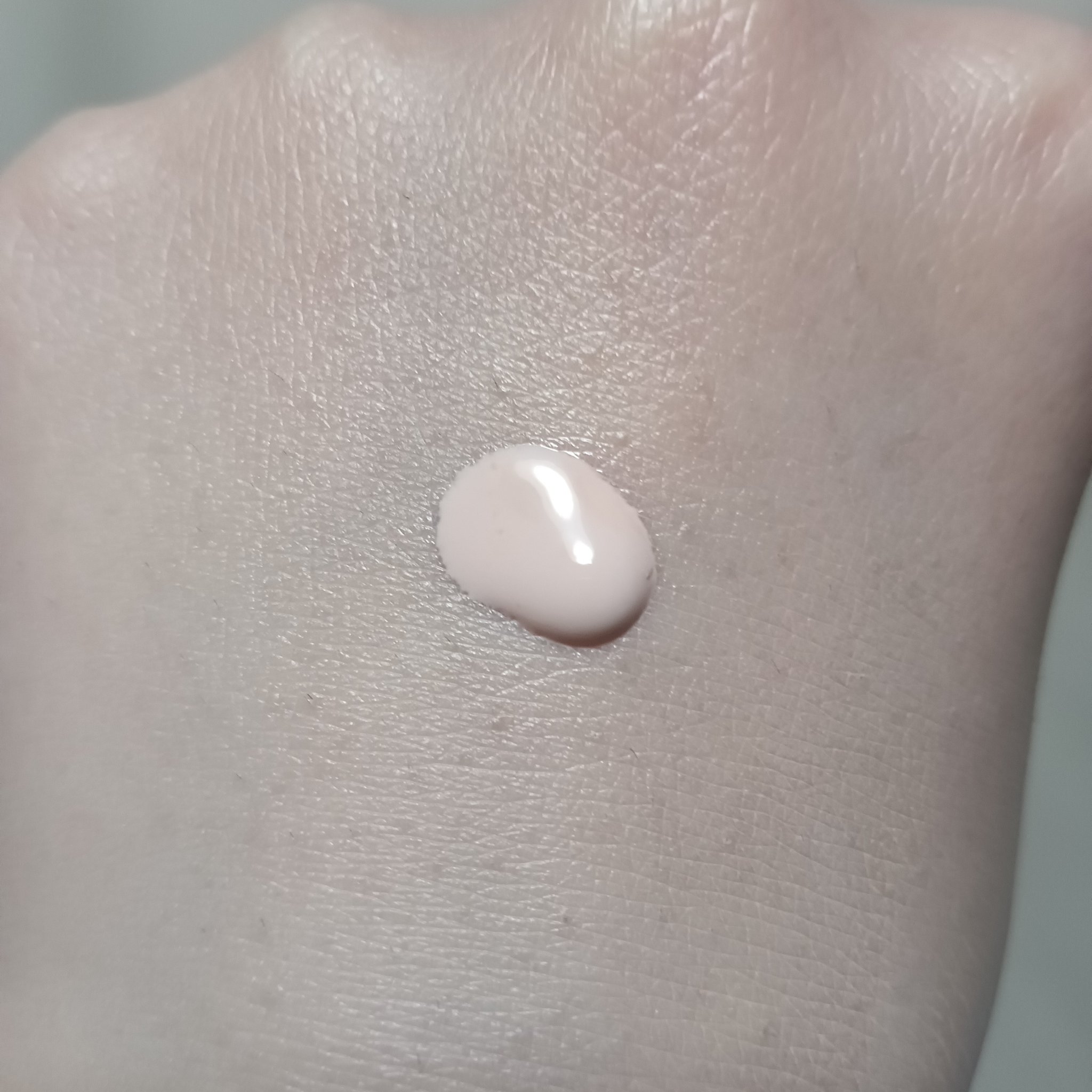 UVトーンアップベース ピンク/CEZANNE/化粧下地を使ったクチコミ（3枚目）