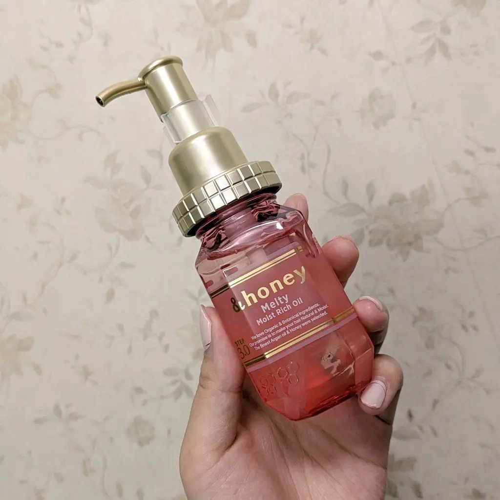 &honey &honey Melty モイストリッチヘアオイル3.0のクチコミ「&honey
アンドハニー メルティ モイストリッチ ヘアオイル 3.0

蜂蜜と花の、甘い香.....」（1枚目）