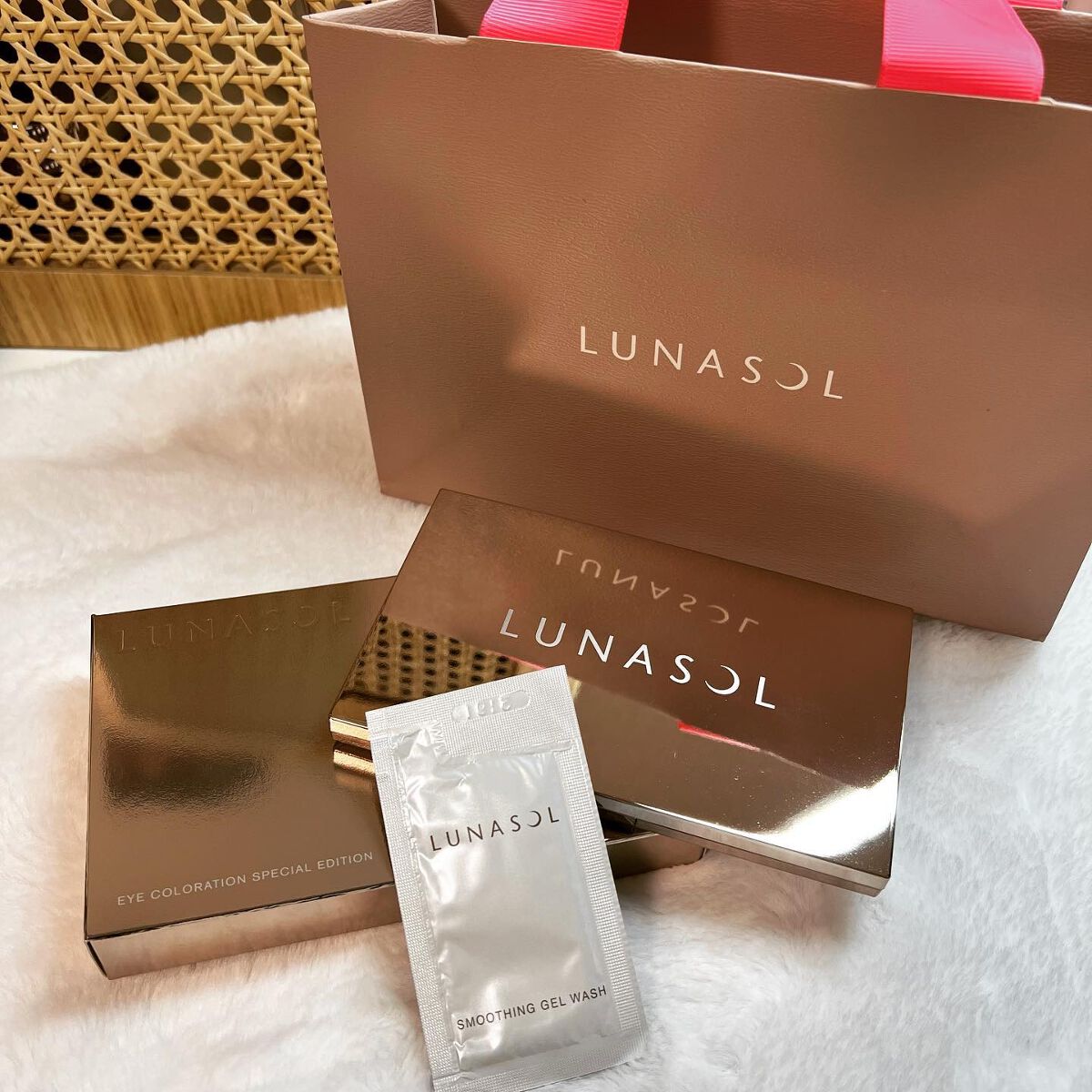 アイカラーレーション スペシャルエディション/LUNASOL/アイシャドウパレットを使ったクチコミ(5枚目)