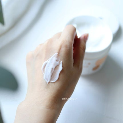 ダヴ クリームボディウォッシュ ジョイアスグロウ/ダヴ/ボディソープを使ったクチコミ(4枚目)