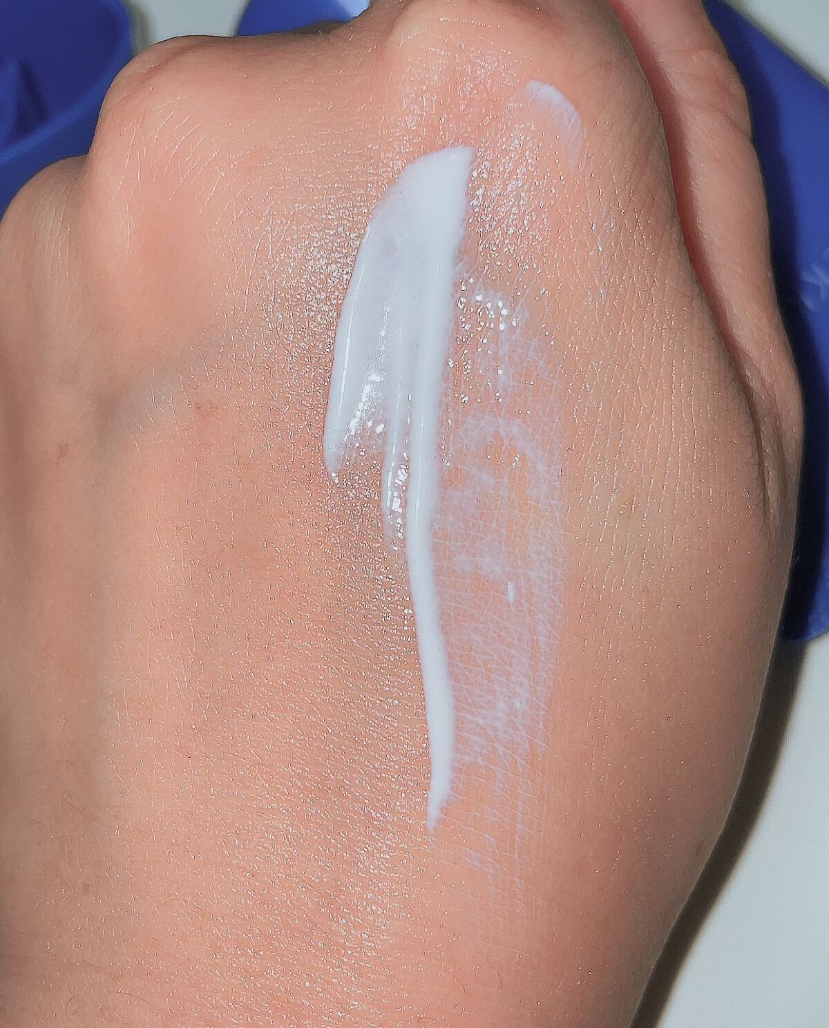 クリアウェルネス UVエッセンスジェル/雪肌精/日焼け止めジェルを使ったクチコミ(4枚目)