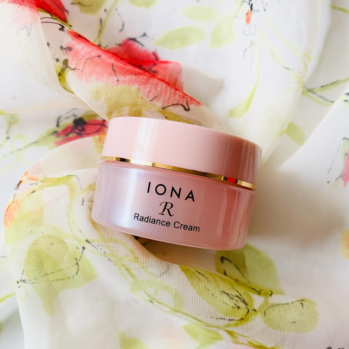 イオナR ラディアンス クリーム/イオナR (イオナアール)/フェイスクリームを使ったクチコミ（1枚目）