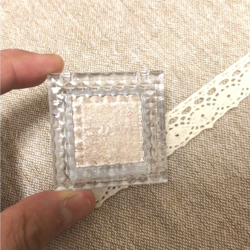 シングルカラーアイシャドウ/CEZANNE/単色アイシャドウを使ったクチコミ（1枚目）