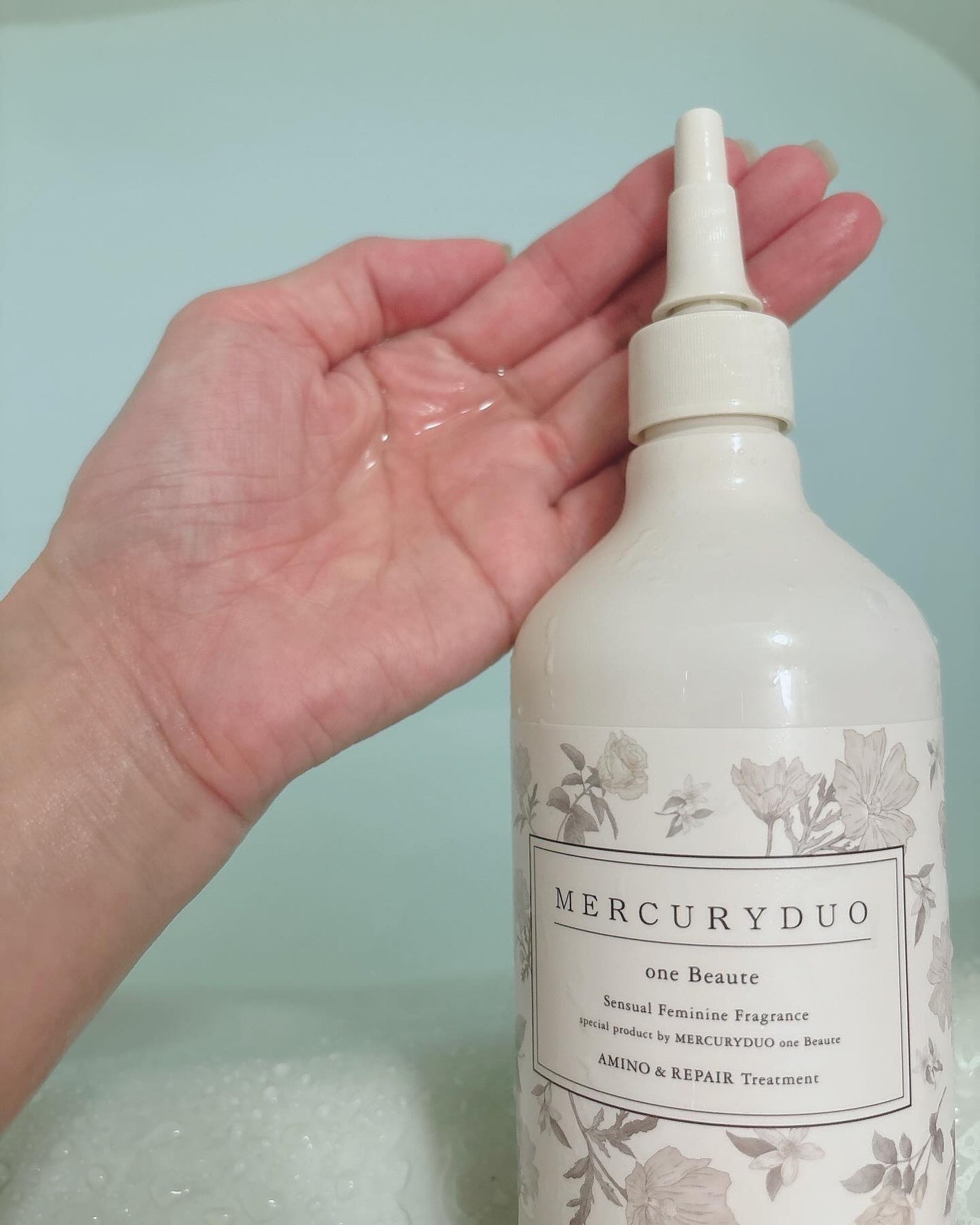 フレグランスシャンプー&ウォータートリートメント スパークリングフローラルの香り/MERCURYDUO/市販シャンプーを使ったクチコミ(6枚目)