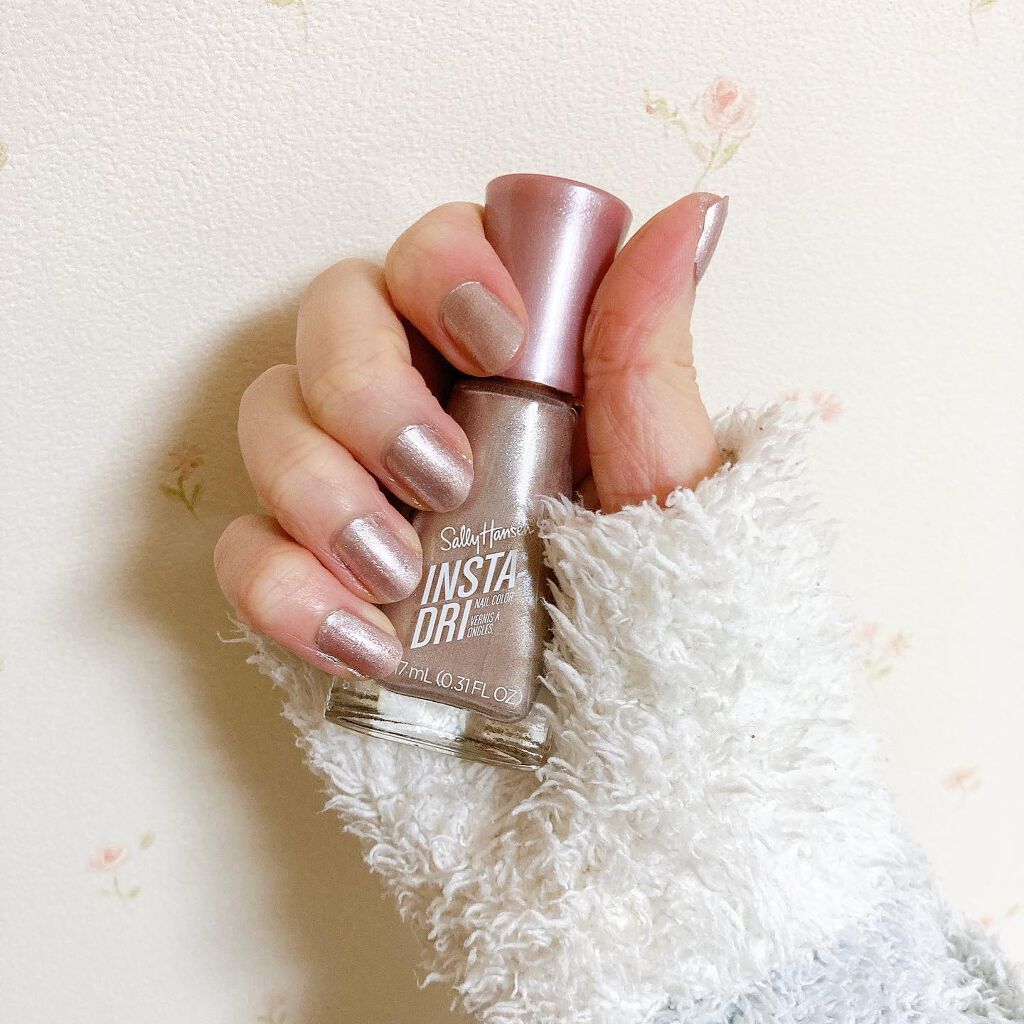 インスタドライ ネイルカラー 253 ペタルトゥザメタル/サリーハンセン/オールインワンネイルを使ったクチコミ（3枚目）