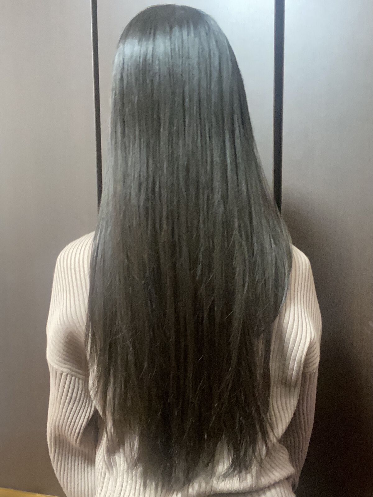 つやめきまとまるヘアオイルセラム/モモリ/ヘアオイルを使ったクチコミ（2枚目）