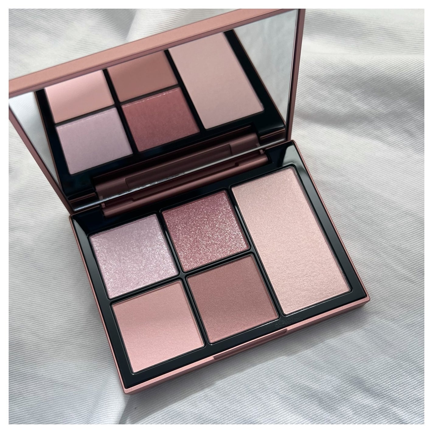 フェイス スタイリスト/SNIDEL BEAUTY/アイシャドウパレットを使ったクチコミ(2枚目)