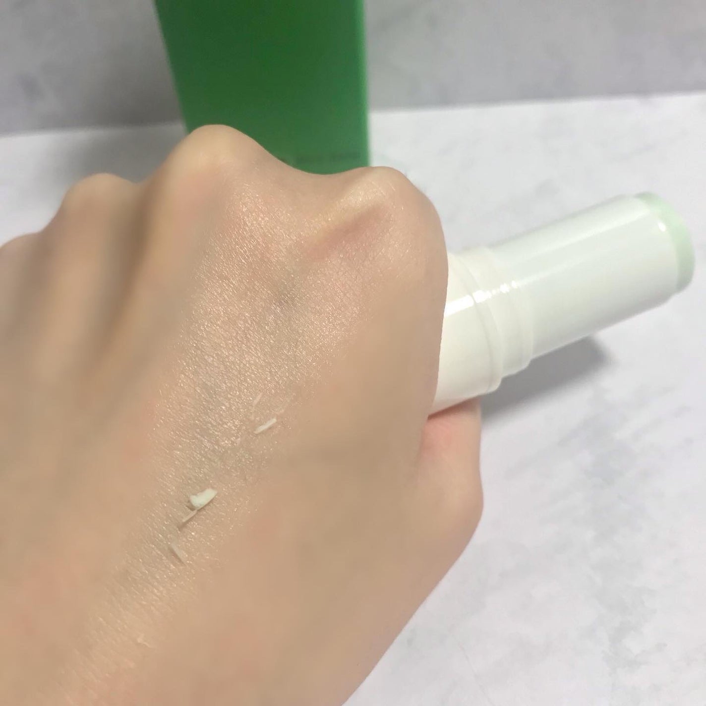 グリーン カーミングマルチバーム/Free Moment /フェイスバームを使ったクチコミ(3枚目)