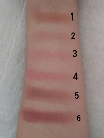 バレンタインボックス3ローズモーメント/VAVI MELLO/アイシャドウパレットを使ったクチコミ(5枚目)