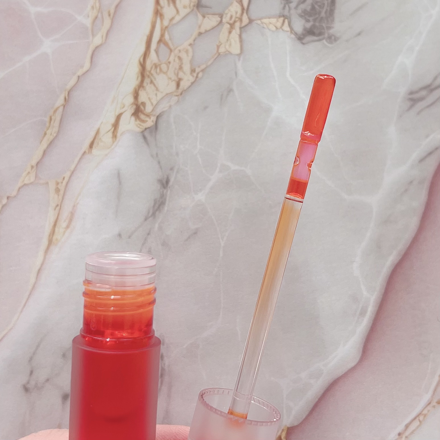 カトリン ルージュ スター プランピング リップ タトゥー パック/MAXCLINIC/口紅を使ったクチコミ（2枚目）