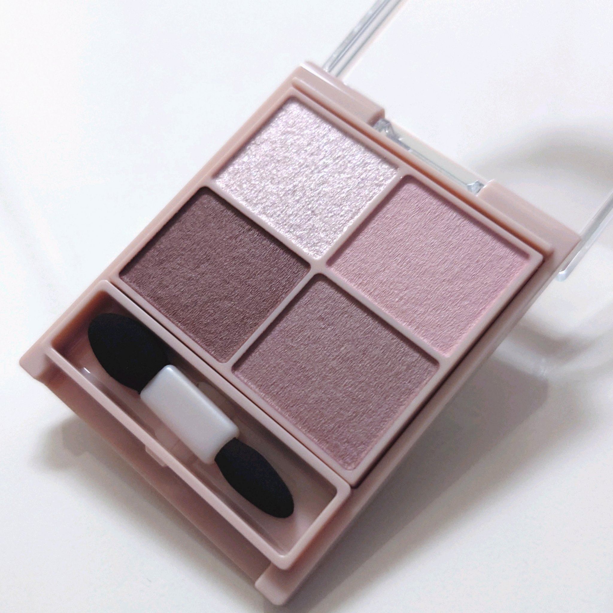 シルキースフレアイズ（マットタイプ）/キャンメイク/アイシャドウパレットを使ったクチコミ（3枚目）