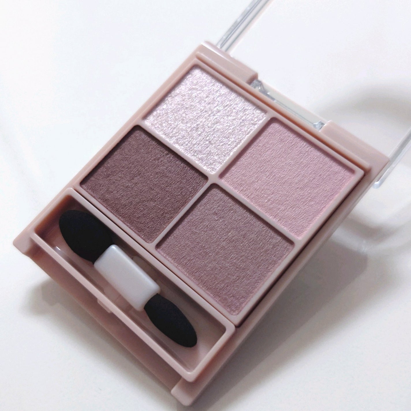 シルキースフレアイズ(マットタイプ)/キャンメイク/アイシャドウパレットを使ったクチコミ(3枚目)