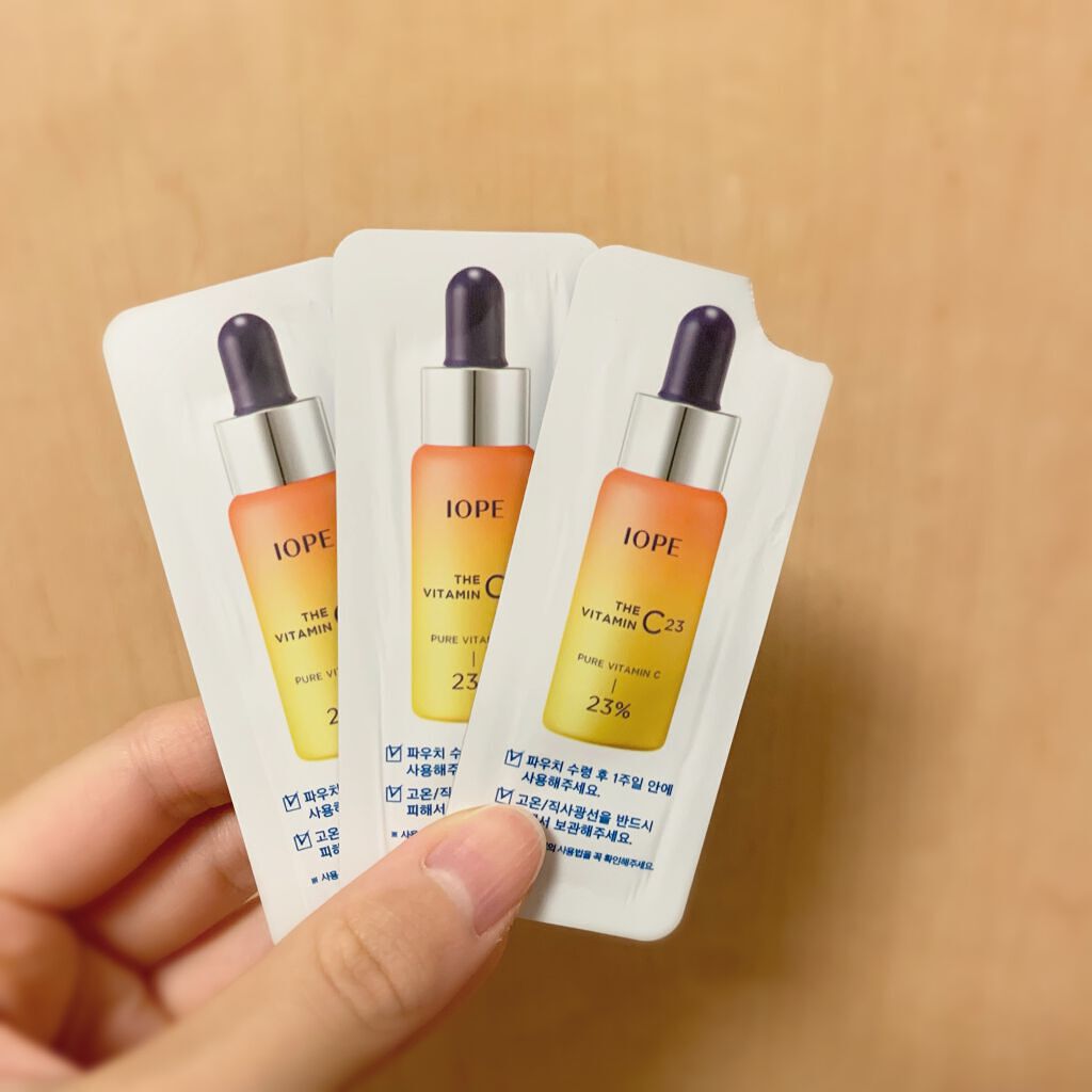 あさすず on LIPS 「▶︎IOPEザ・ビタミンC23おまけでついてきたものが3つも溜..」(1枚目)