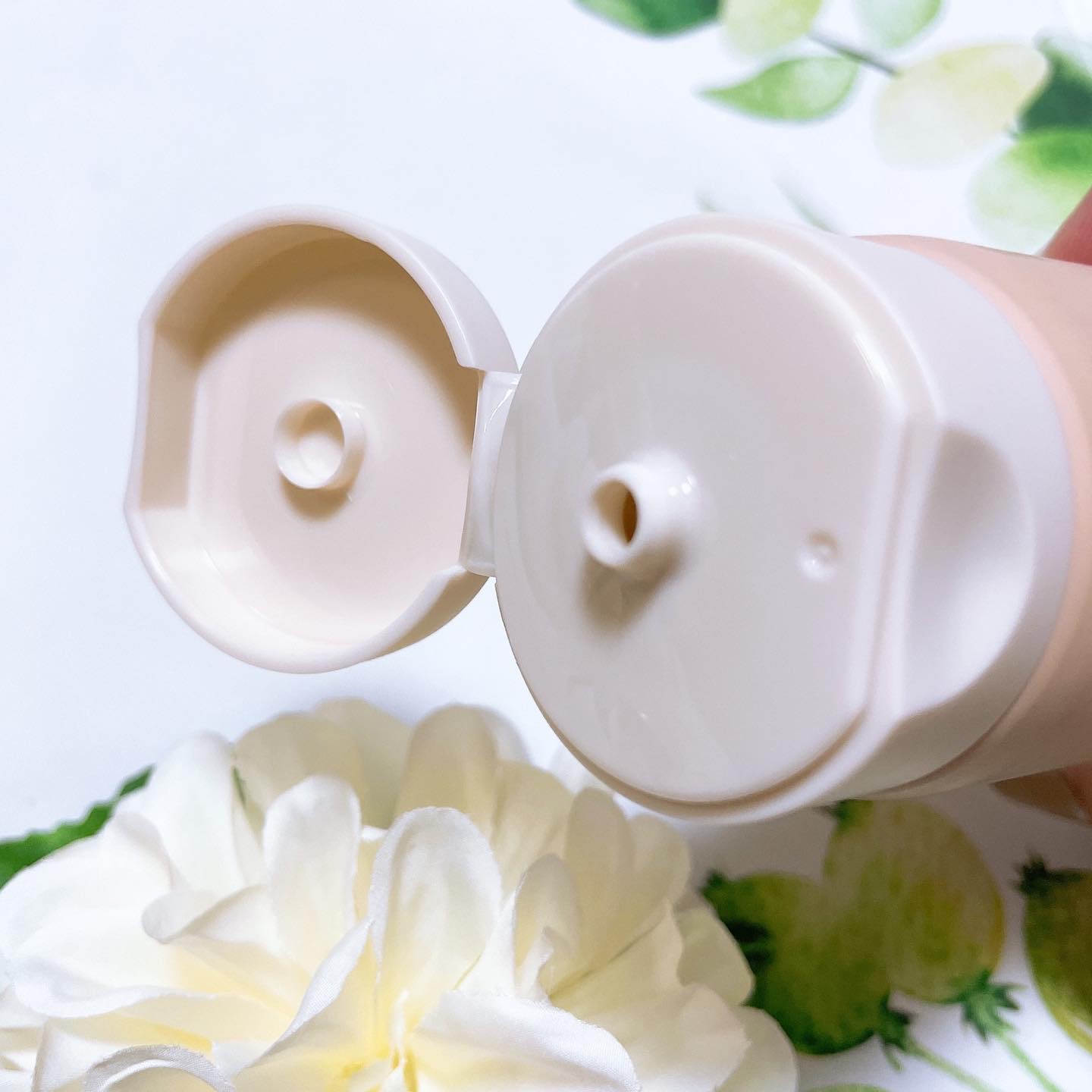 グロービタ フェイシャルスクラブ オレンジ＆ネロリ/AROMATICA/スクラブ・ゴマージュを使ったクチコミ（2枚目）