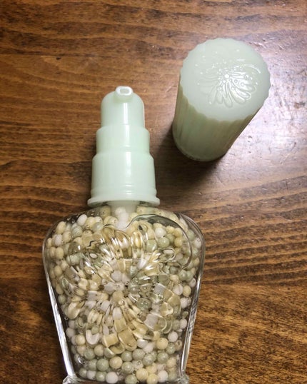 パール ファンデーション プライマー/PAUL & JOE BEAUTE/化粧下地を使ったクチコミ(2枚目)