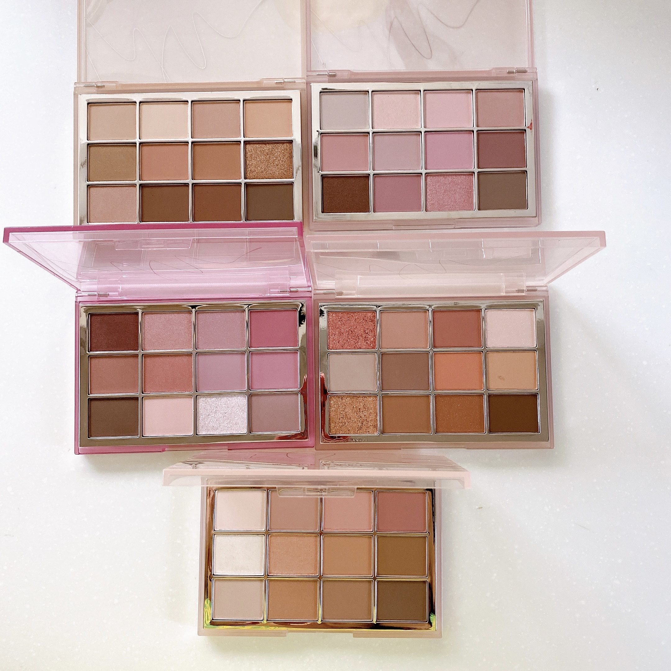 ソフトブラーリングアイパレット 03.チェリッシュブラーリング/wakemake/アイシャドウパレットを使ったクチコミ（1枚目）