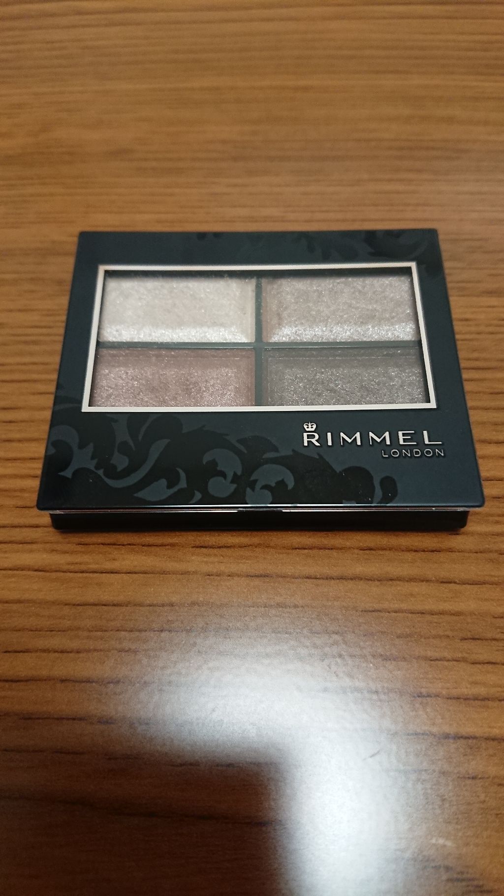 ロイヤルヴィンテージ アイズ/リンメル ロンドン/アイシャドウパレットを使ったクチコミ(1枚目)