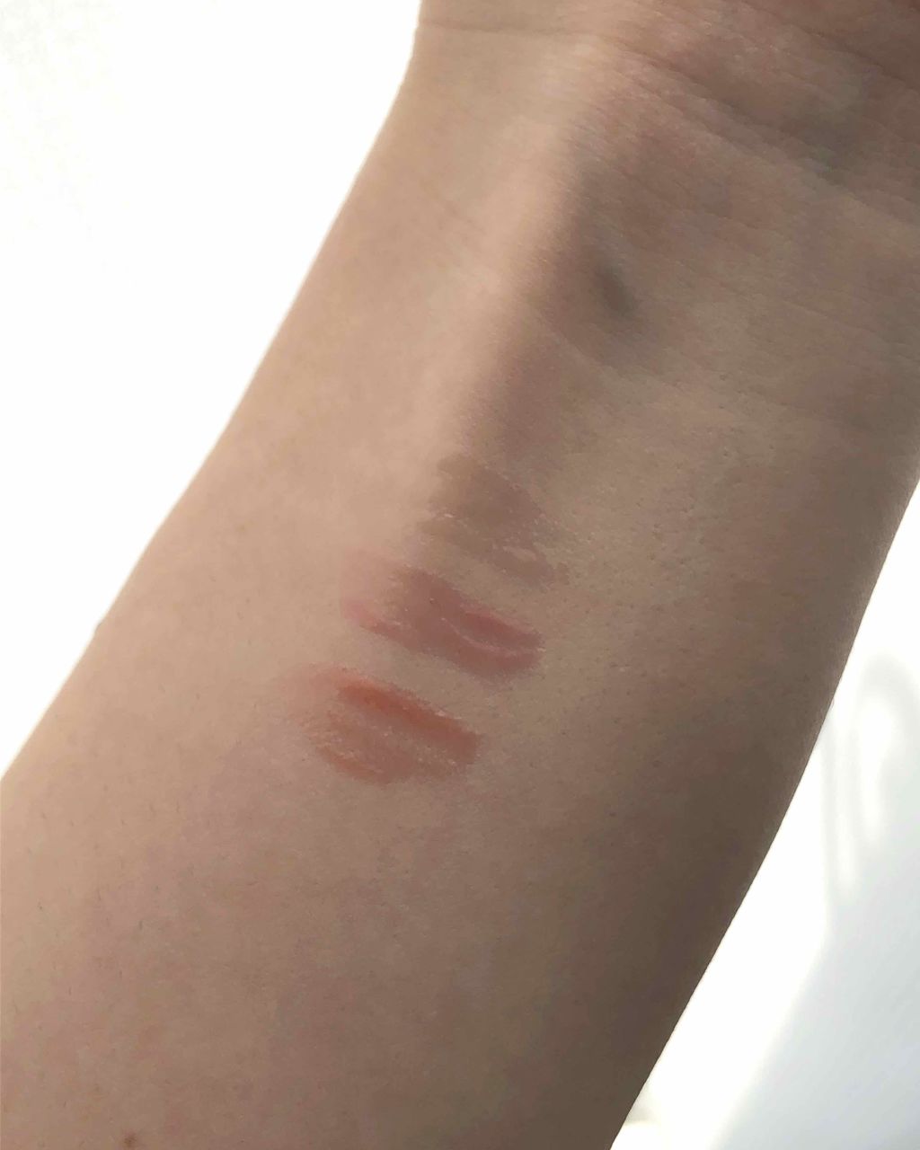 38°C / 99°F リップトリートメント (リップ美容液)/UZU BY FLOWFUSHI/リップケアを使ったクチコミ（3枚目）