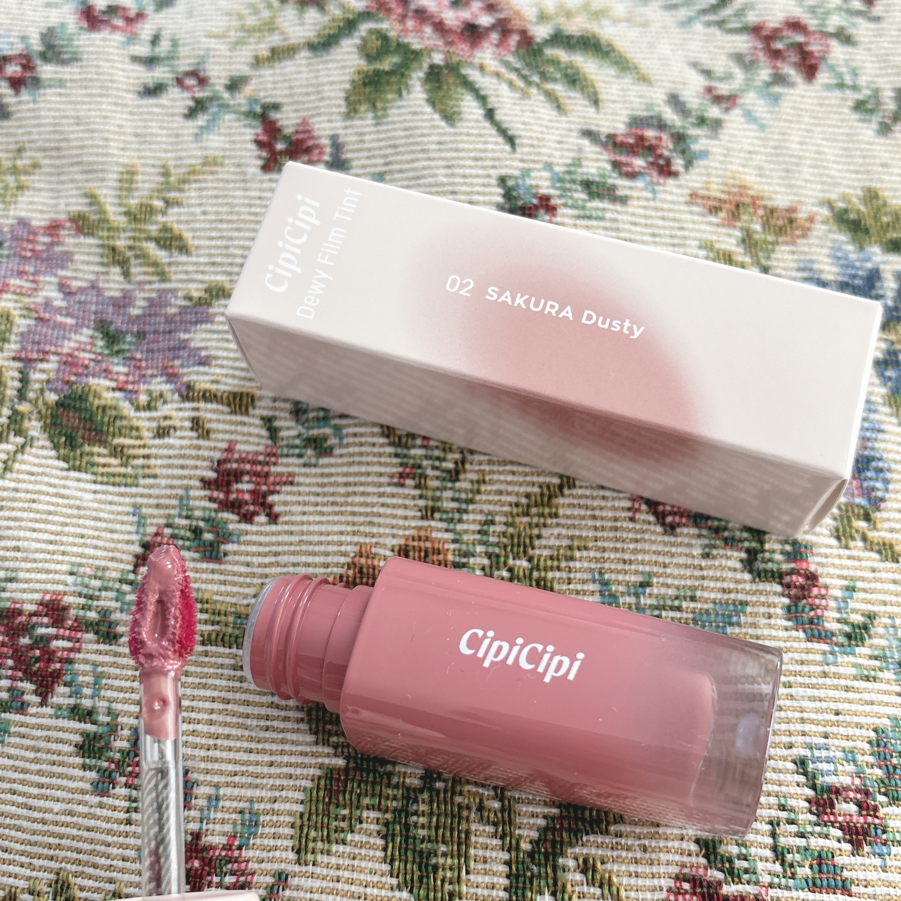 デューイフィルムティント/CipiCipi/リップティントを使ったクチコミ（2枚目）