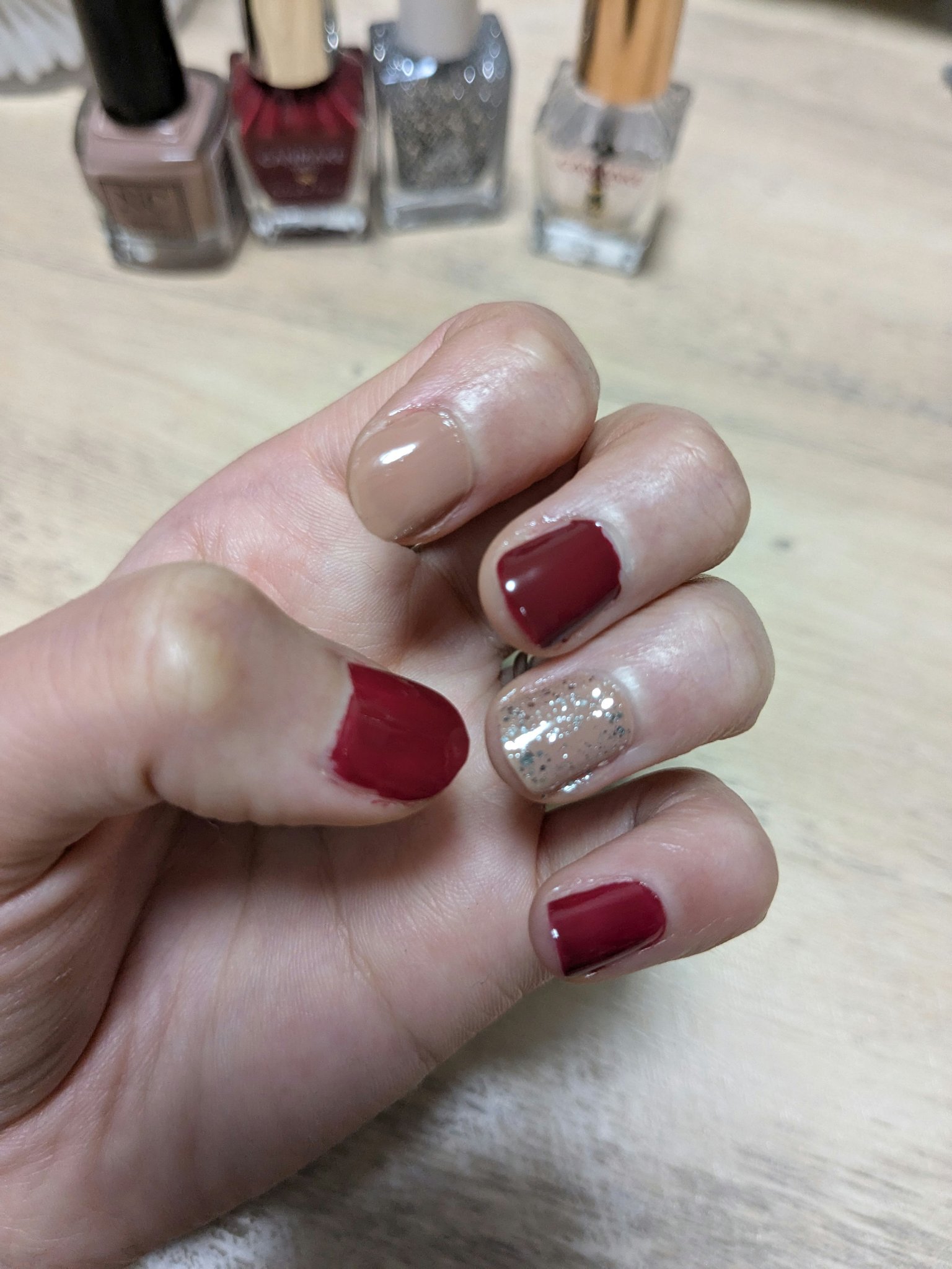 TMヌーディーカラーネイル/セリア/マニキュアを使ったクチコミ（2枚目）