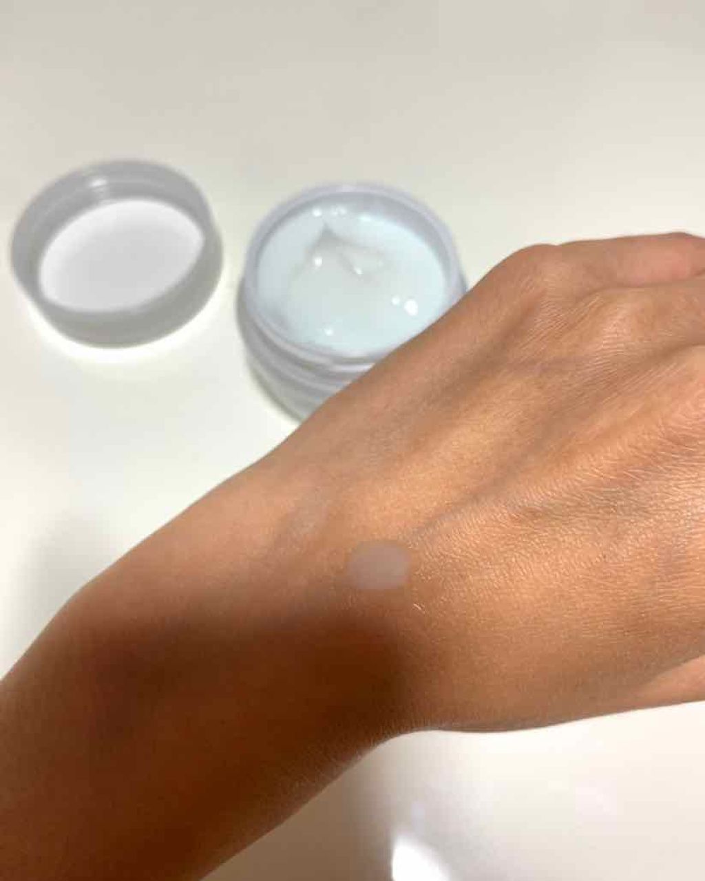 アクネピアット美白ゲルクリーム/ネイチャーシード/オールインワン化粧品を使ったクチコミ（1枚目）