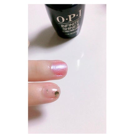 O・P・I インフィニット シャイン プロステイ グロス トップコートのクチコミ「❤︎O・P・I インフィニット シャイン プロステイ グロス トップコート❤︎
ネイルをた.....」(3枚目)