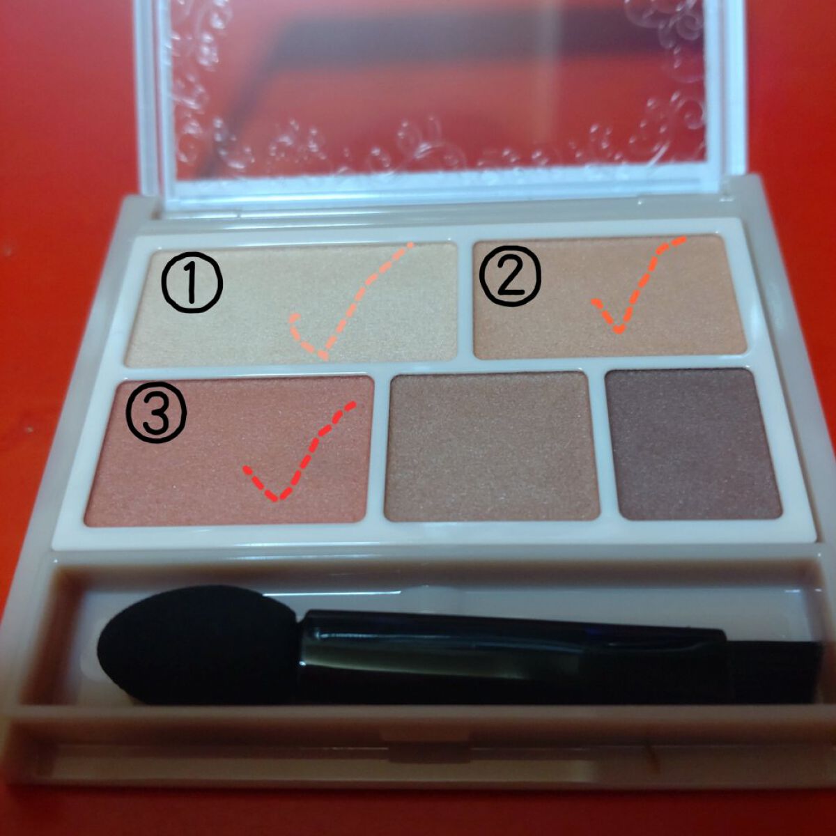 パーフェクトマルチアイズ/キャンメイク/アイシャドウパレットを使ったクチコミ（2枚目）