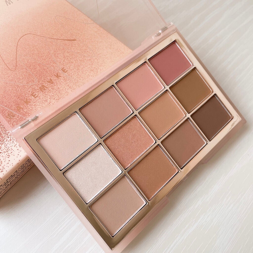 ソフトブラーリングアイパレット/wakemake/アイシャドウパレットを使ったクチコミ(3枚目)