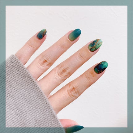 貼って固めるジェルネイルシール/Ururila/ネイルシールを使ったクチコミ(4枚目)