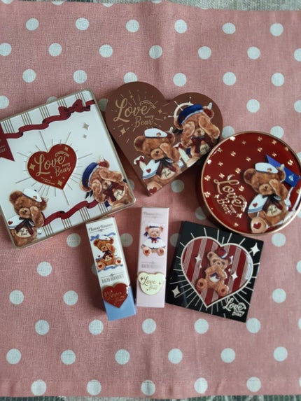 Love Bear ブラッシュ/FlowerKnows/パウダーチークを使ったクチコミ(2枚目)