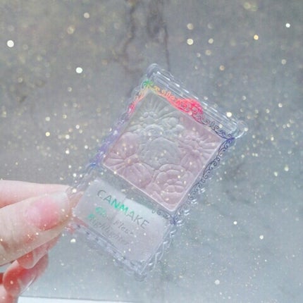 グロウフルールハイライター/キャンメイク/パウダーハイライトを使ったクチコミ(1枚目)