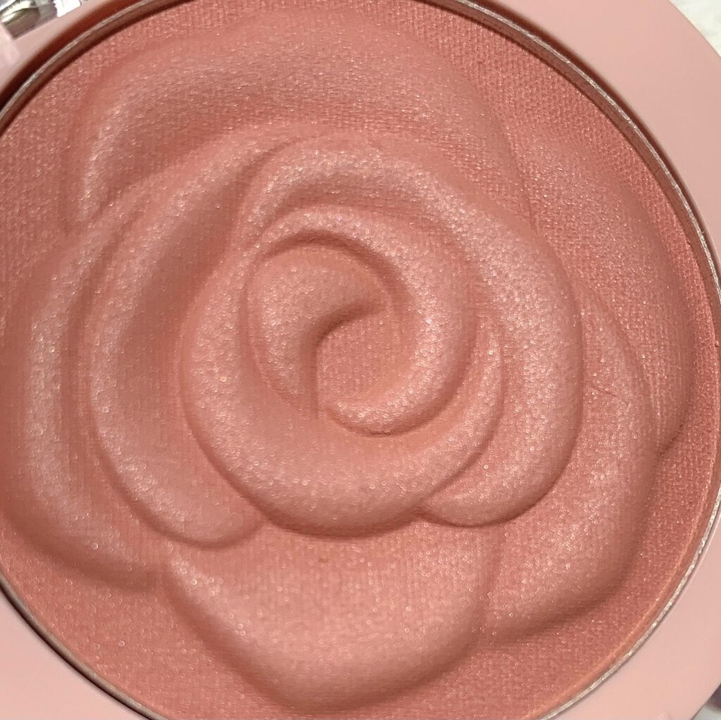 flower pop blusher 01 Pinky Promise/Mamonde/パウダーチークを使ったクチコミ（3枚目）