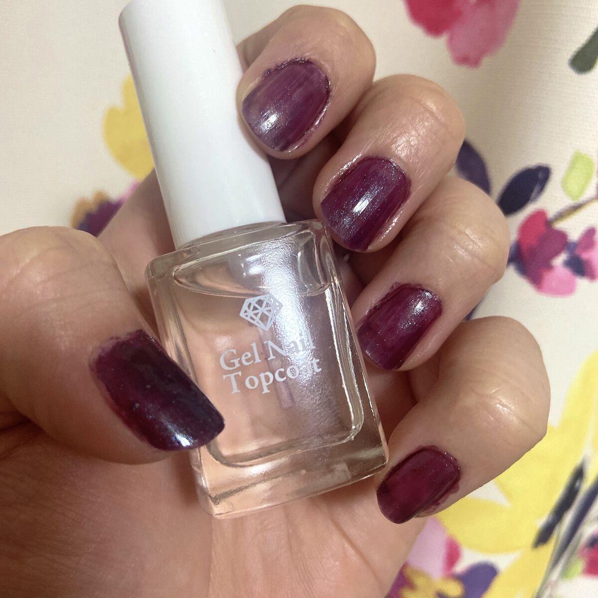 ジェルネイル トップコートM/セリア/ネイルトップコートを使ったクチコミ（2枚目）